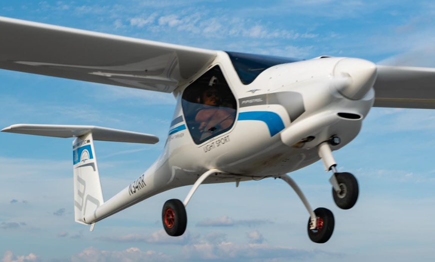 Image 2: Up to 25% Off Discovery Flight Experience – Right Rudder Aviation