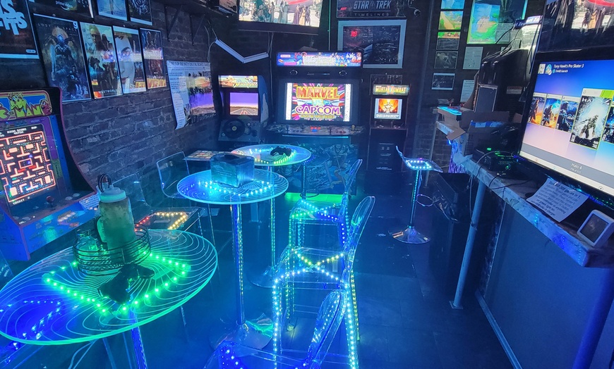 Image 5: The New Super Action Burger for Gaming Tables & Bar Reservations for Birthdays or Regular Visits Up to 50% Off