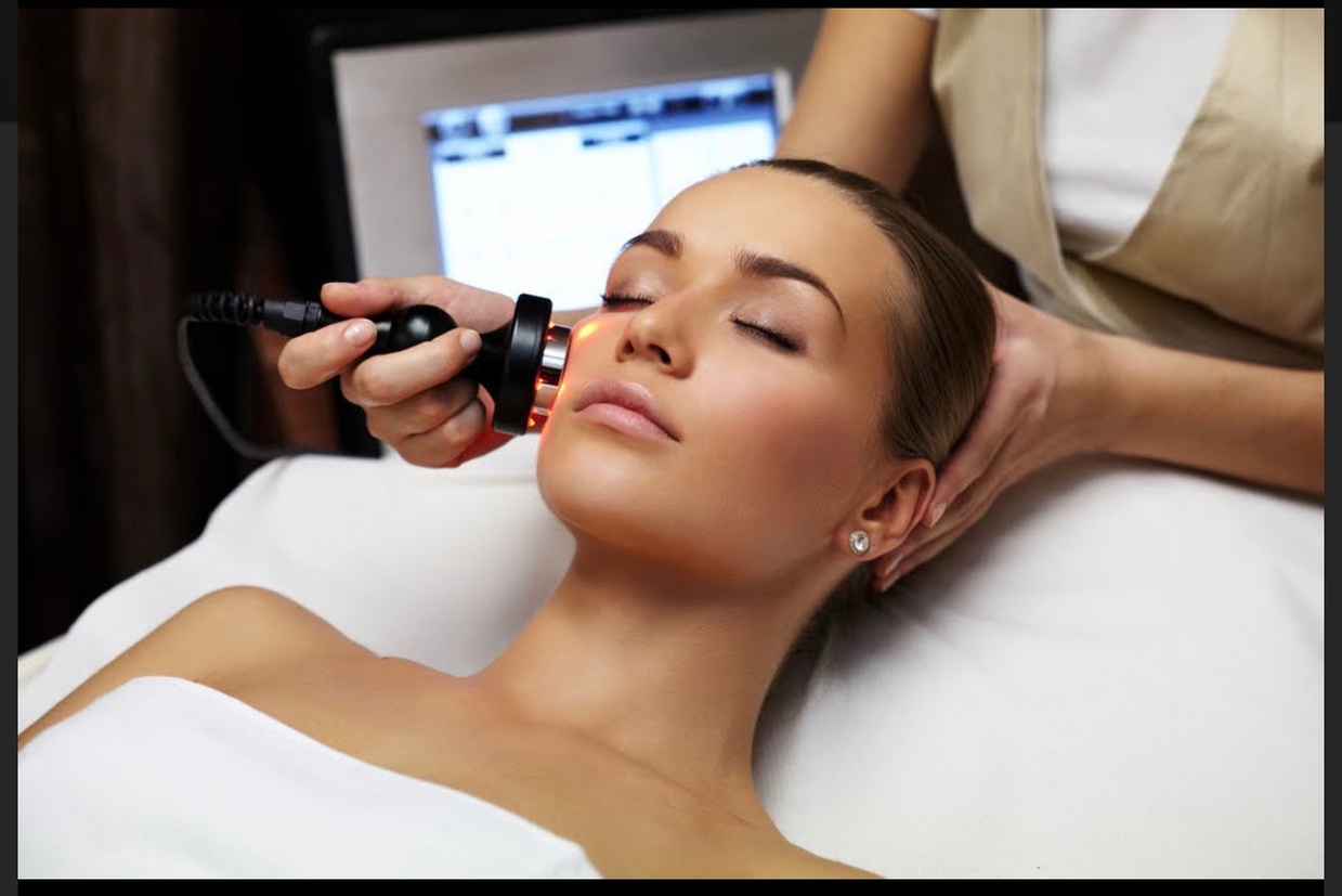 Get a Non-Surgical Facelift with ThermaLift Skin Tightening