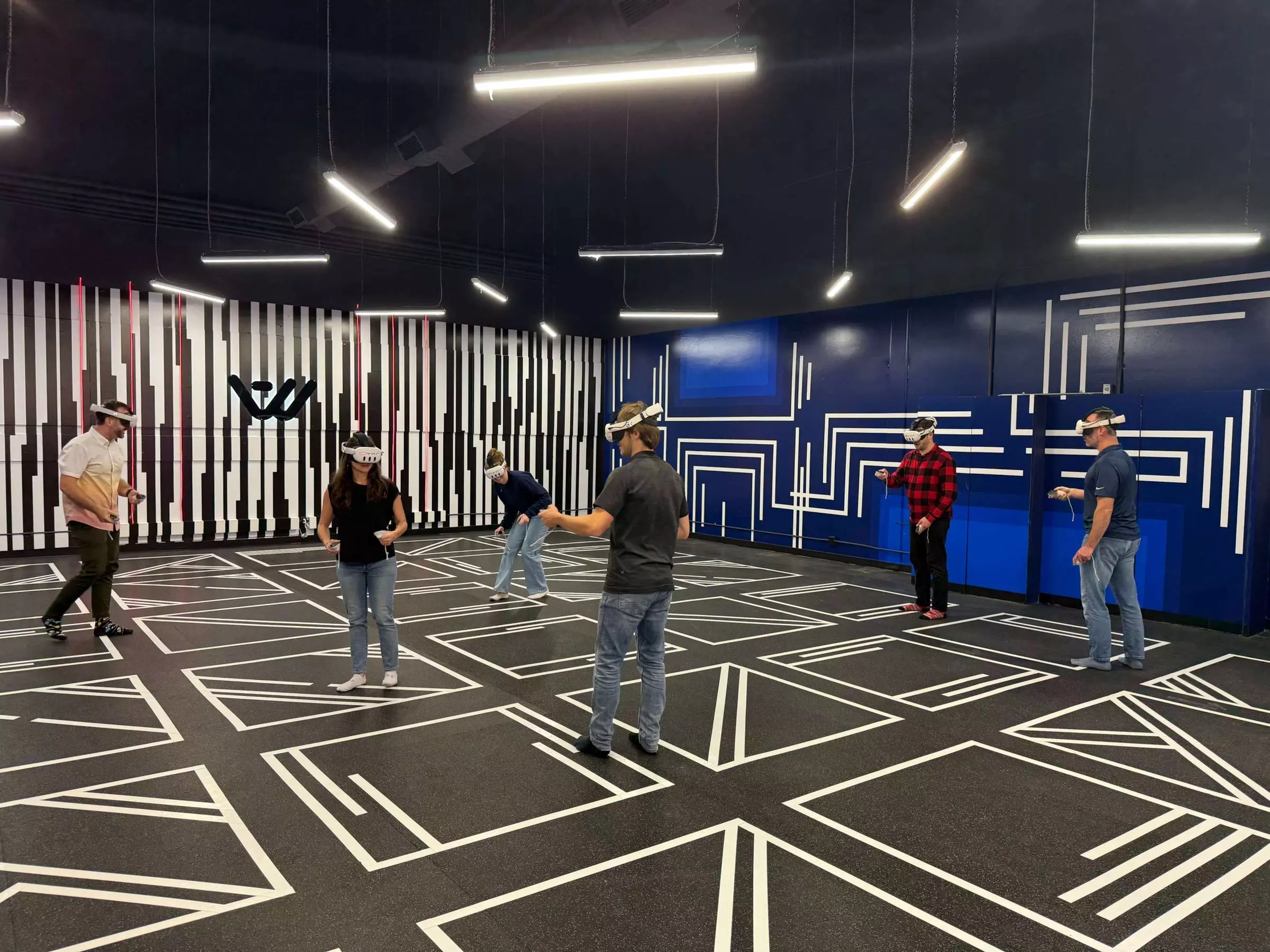 Join the Full-Body VR Immersive Multiplayer Experience For Up to 12 People @Another World VR(Up to 28%Off) - Second Medium