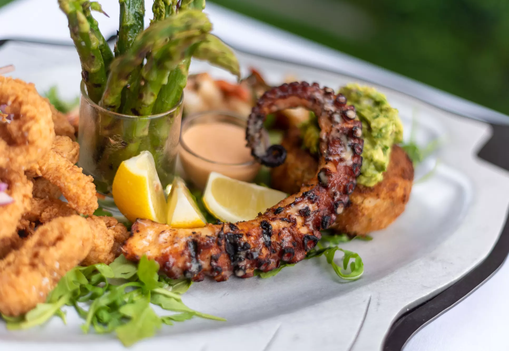 Up to 25% Off on Hookah Bar at Absolutto Cuisine & Bar - Second Medium