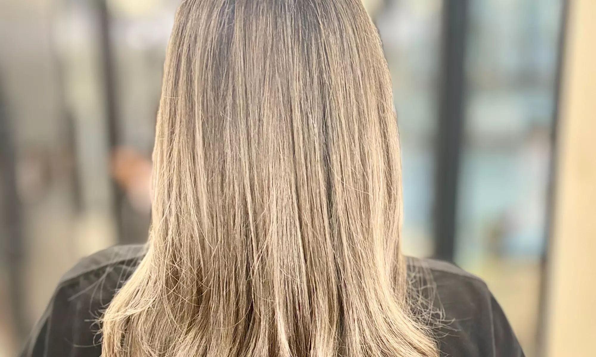 Transform Your Look with a Woman's Haircut, Color, Style