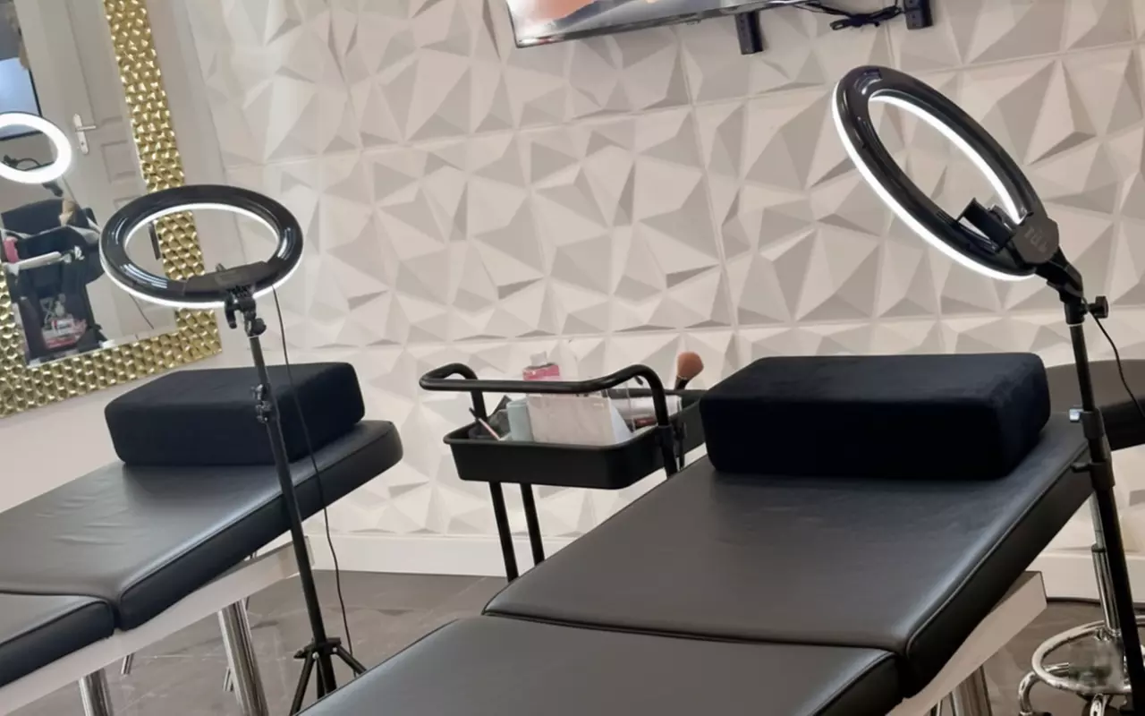 Blanchiment dentaire avec Sofya Beauty