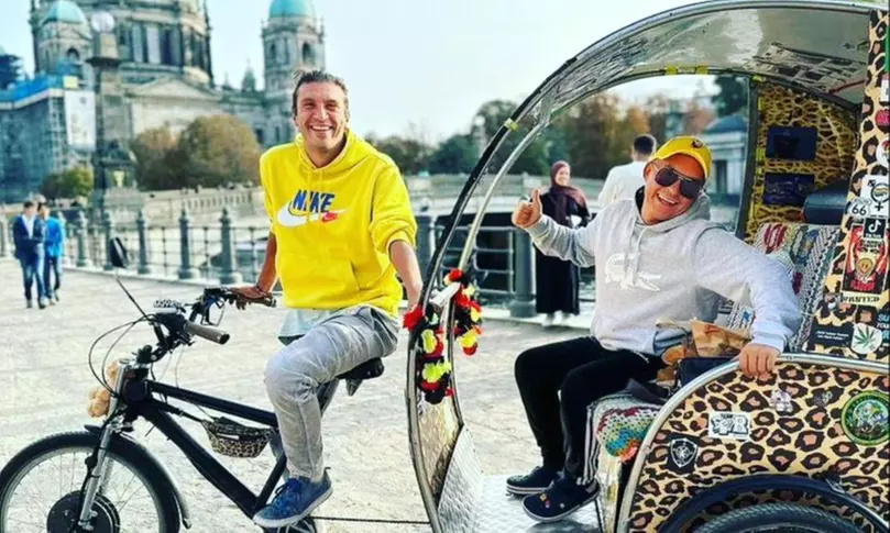 Rickshaw Tour für 2 Pers. / Party Bike Tour für bis zu 6 Pers. bei Rickshaw Sightseeing Berlin (bis 35% sparen)