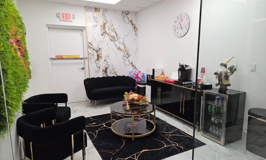 Image 3: Enhance Your Look: 20, 40 or 60 Units of Botox at Meybely Aesthetics