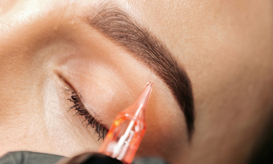Image 4: Up to 55% Off on Permanent Makeup at Daisys Dash of Beauty