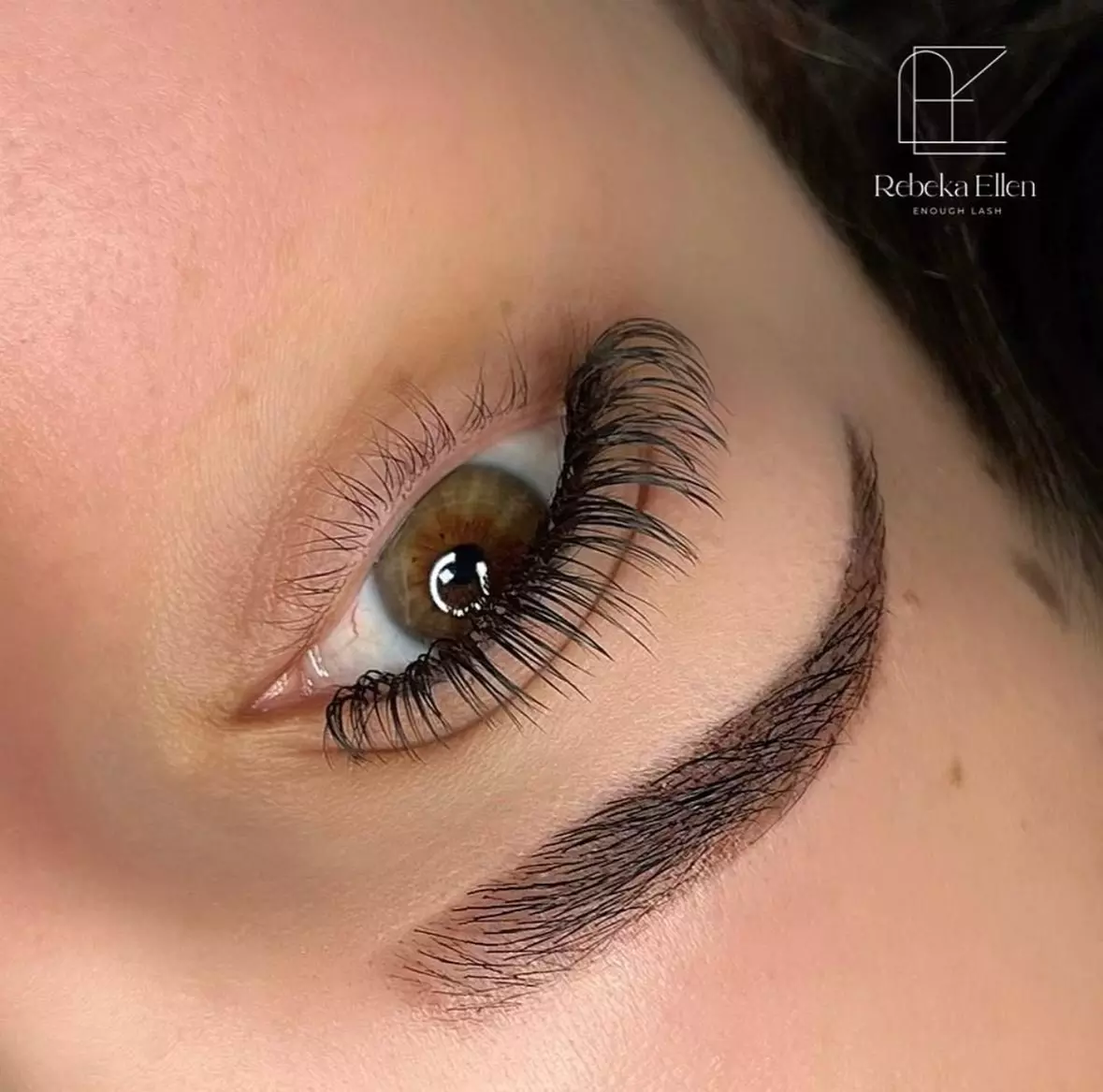 Glam Up: Natural Classic or Brazilian YY Volume Eyelash Extensions 
