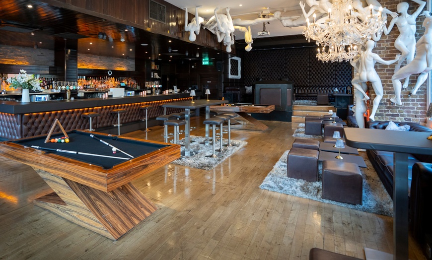 Image 8: Burger with Fries or Pizza and Cocktail, Wine or Beer