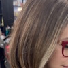 Image 2: Blowout and deep conditioning session for smooth and voluminous hair