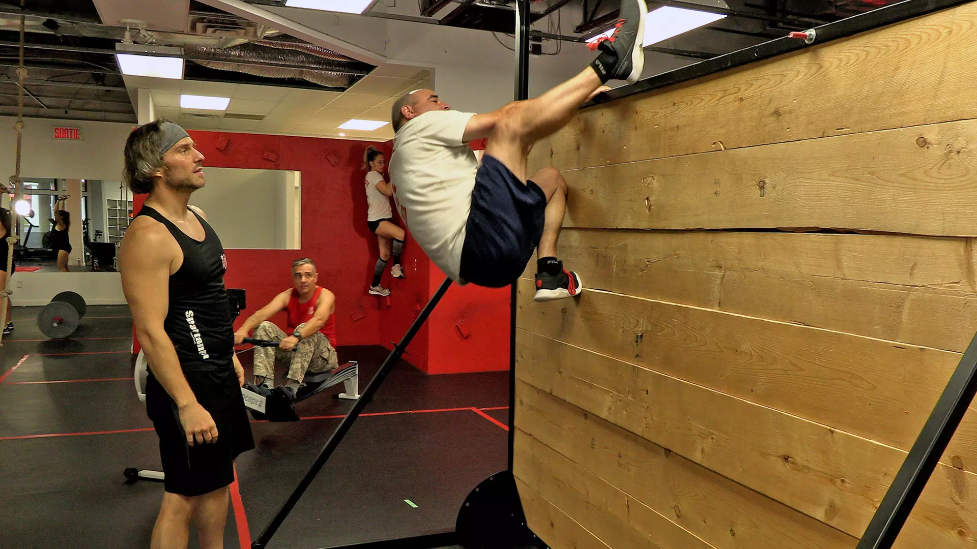 10 to 5 bootcamp or hybrid workouts