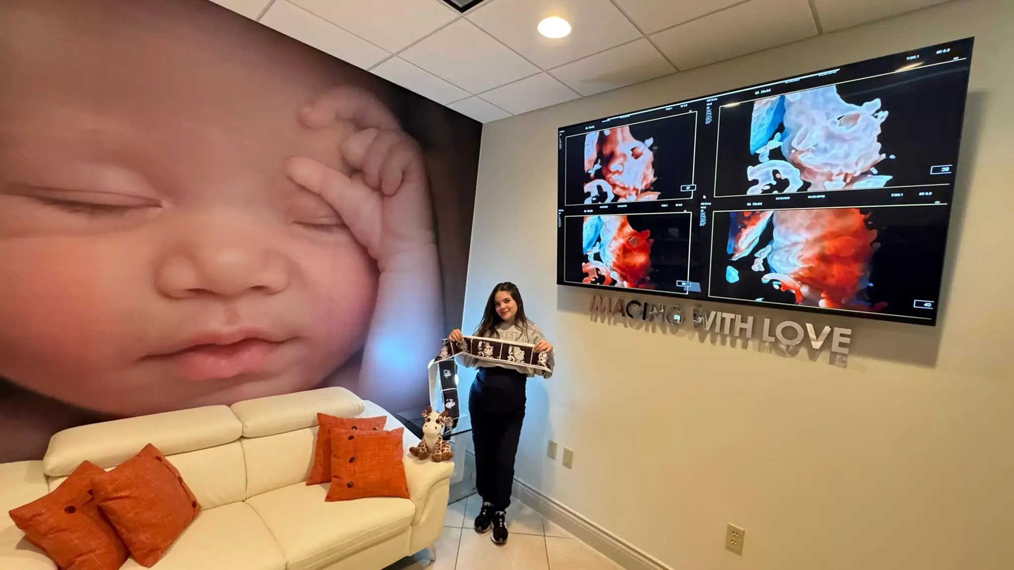 See Baby in Real-Time with 45-Minute 2D/3D/4D/5D Ultrasound