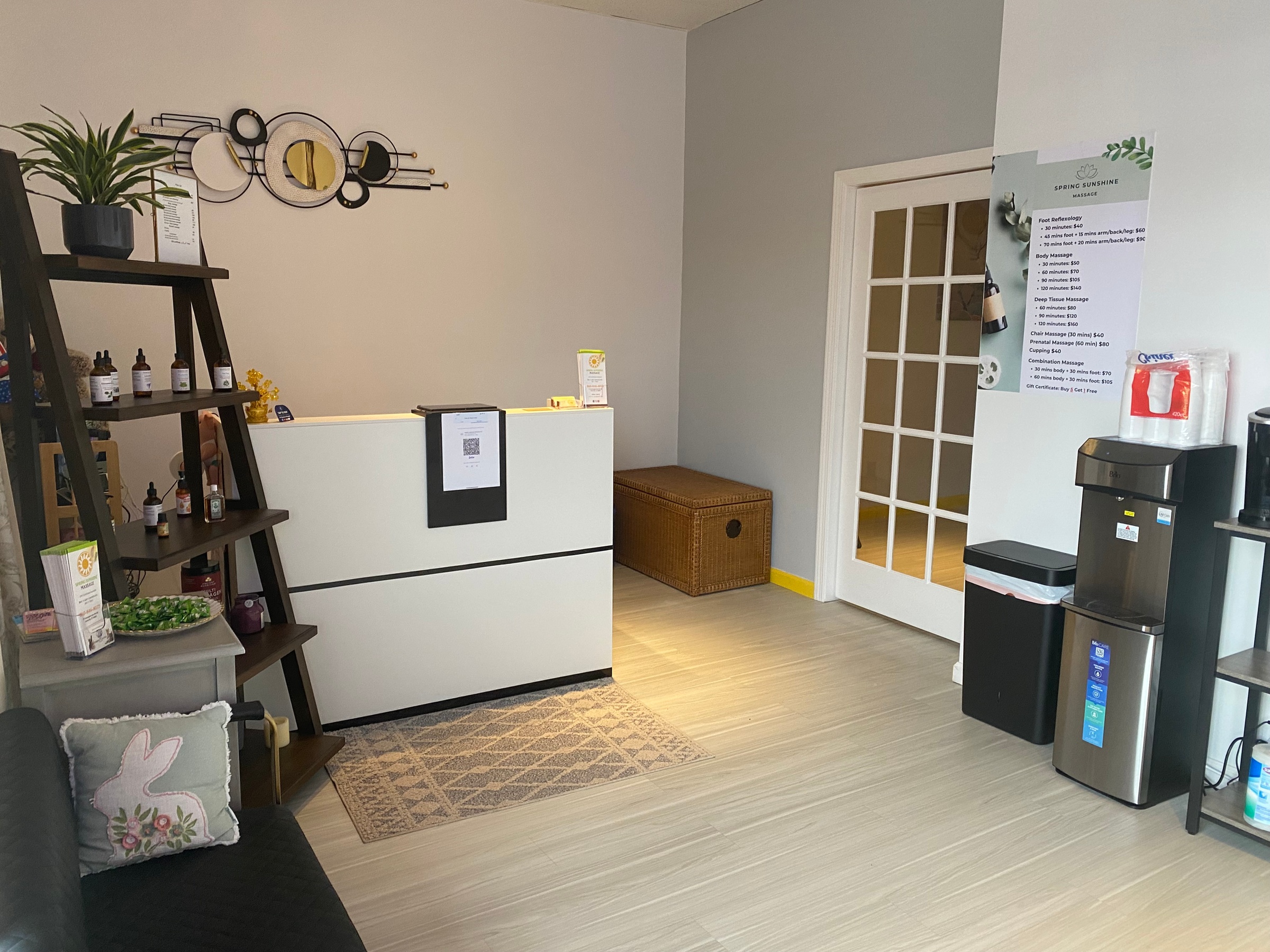 Massages for 1 or 2 w/Optional Hot Stones at Spring Sunshine Massage