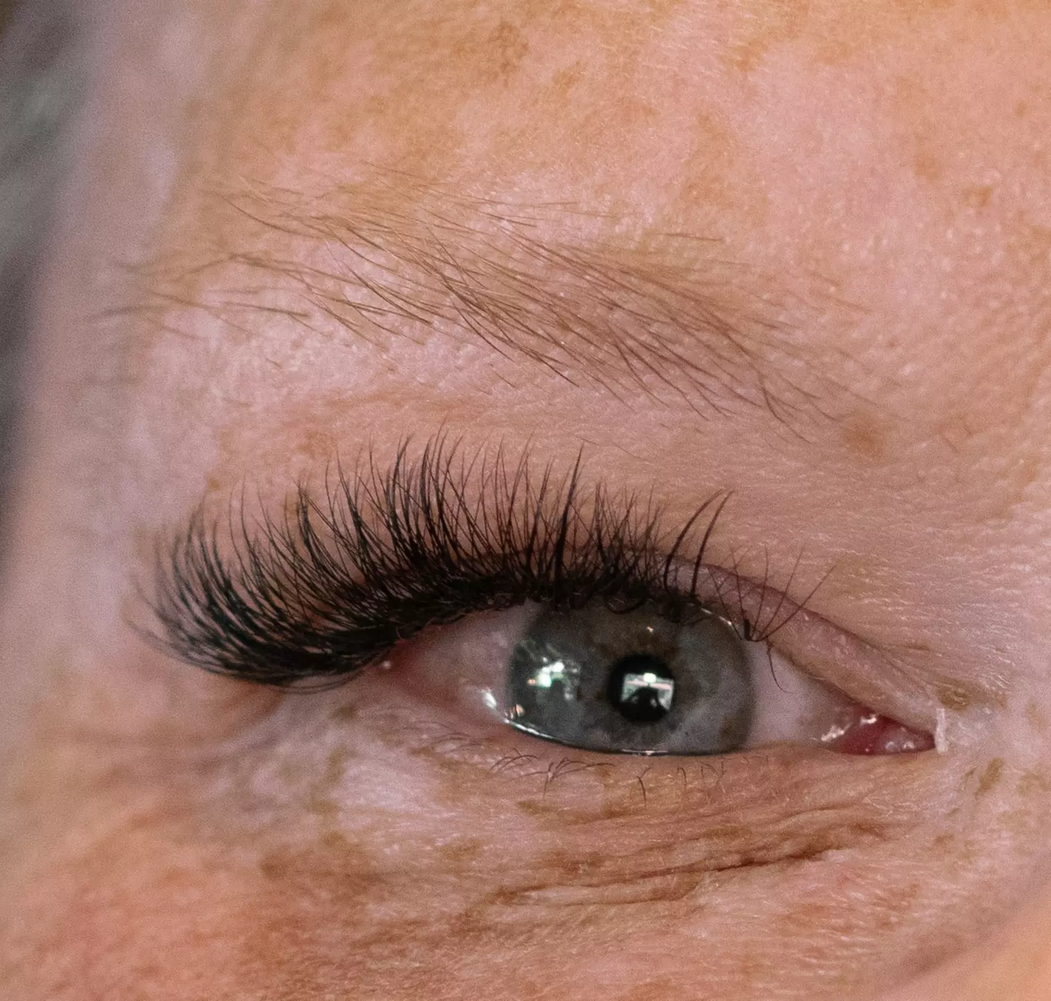 Classic to Mega Volume Lash Extensions for Every Look 