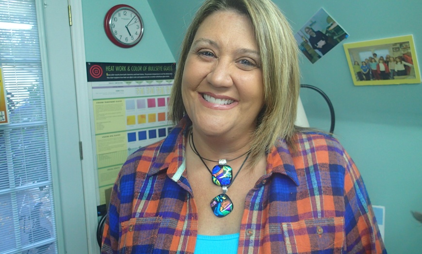 Image 4: Beginner Mosaic Glass Jewelry Workshop for One or Two People