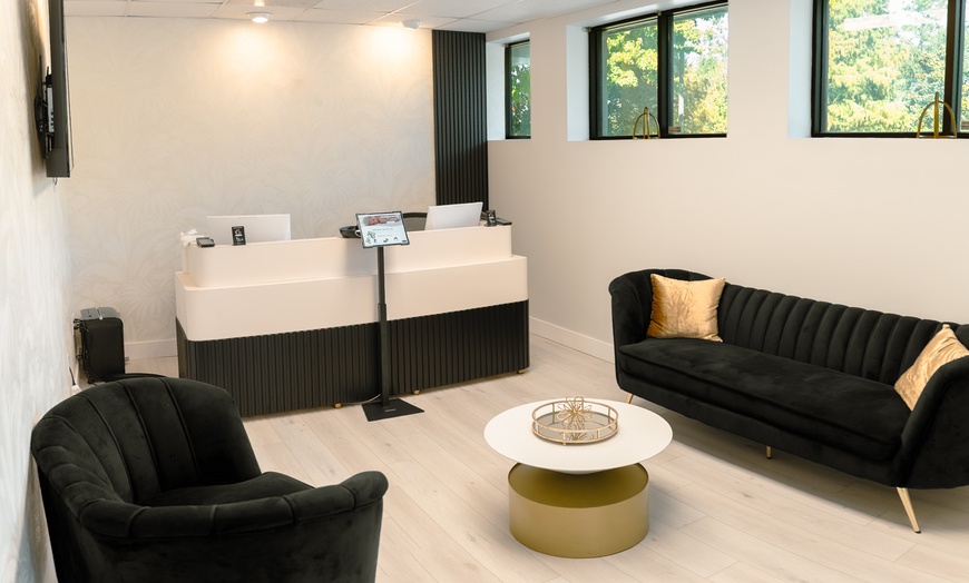 Image 2: Ultimate Mani-Pedi, Facial & Deep Tissue Massage Combos