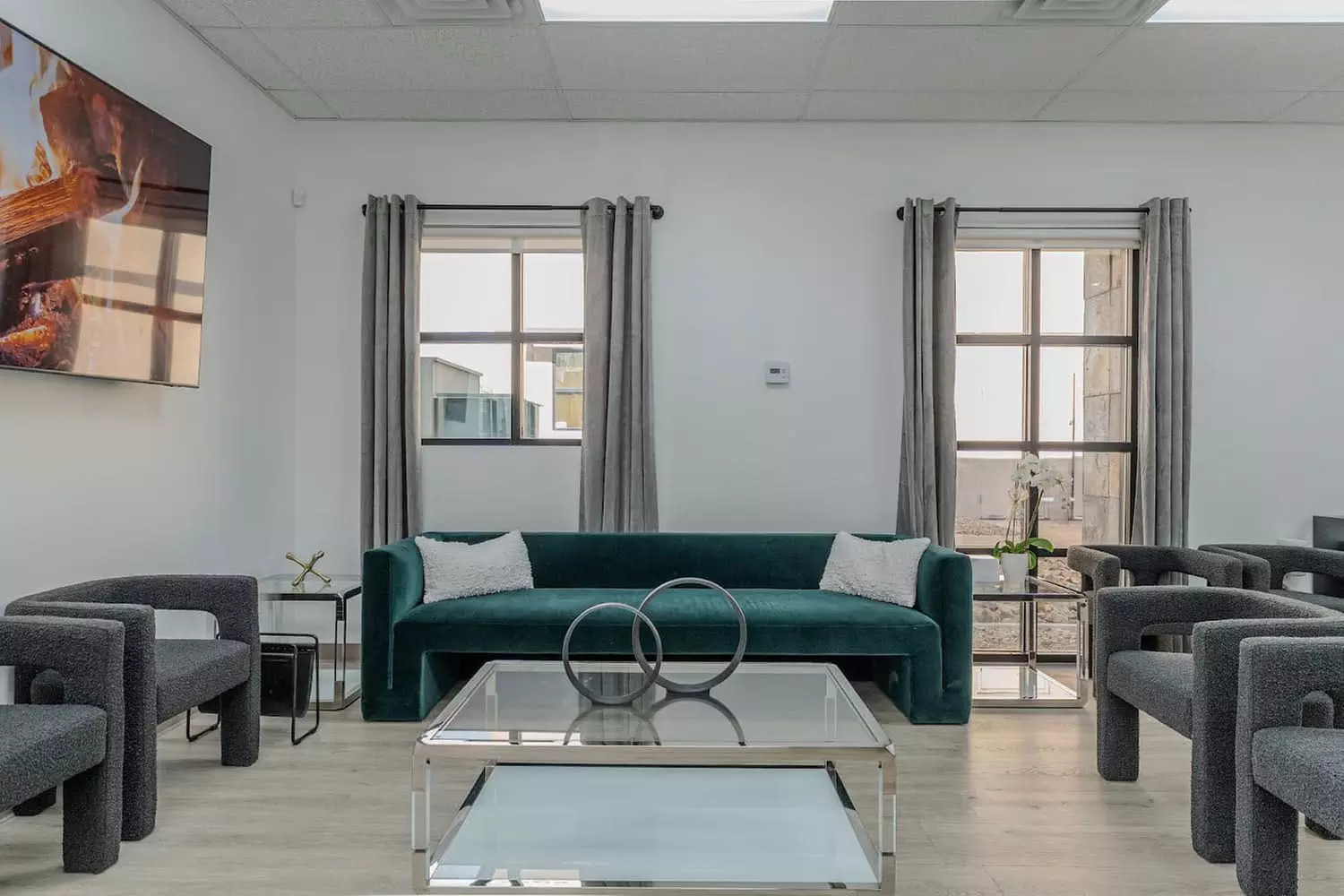 Get One, or Three PRP Facials, Vampire Face Tightening & Microneedling