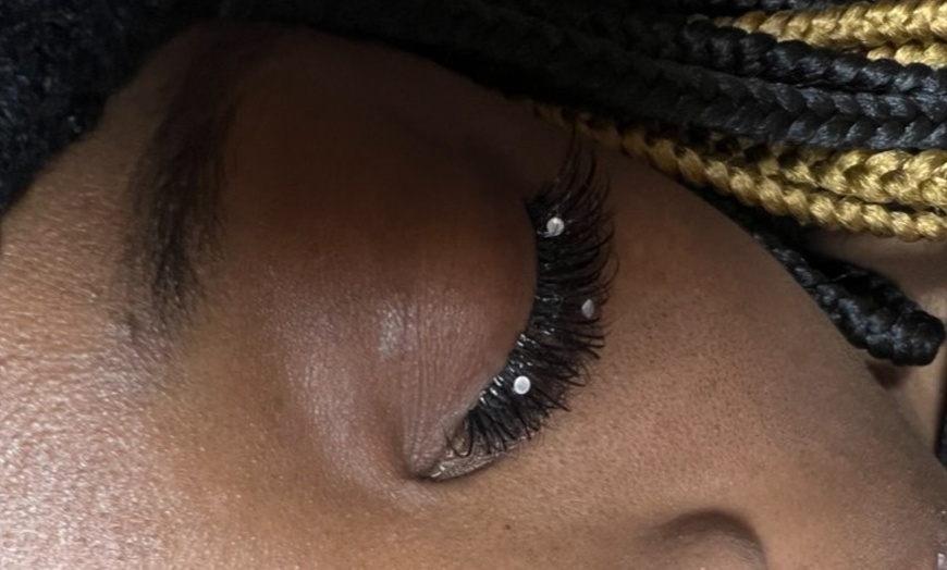 Image 2: Up to 40% Off on Eyelash Extensions at Lizzie's Lashes