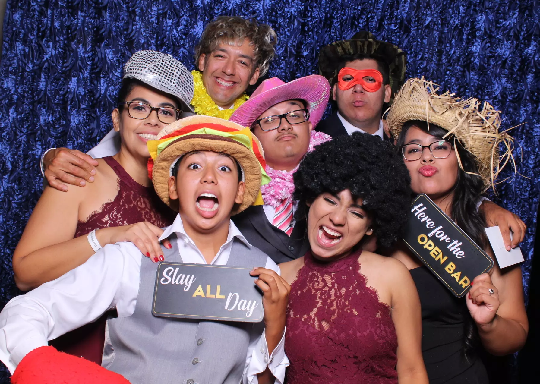 2-Hr Basic Party or 3-Hr Deluxe Party Package w/ Online Image Gallery