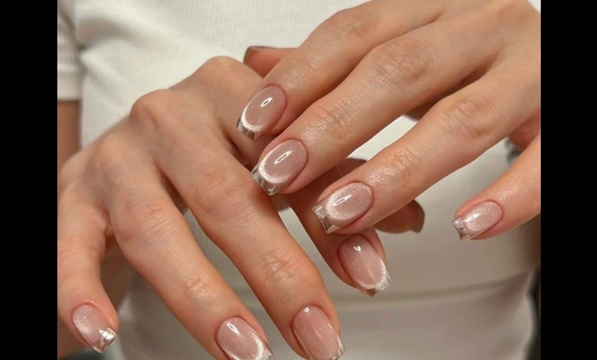 Image 5: Get Shellac Manicure, Luxury Pedicure, Dipping Nail Set, & More