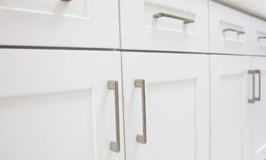 Image 5: Move-In/Out House or Apartment Cleaning,  Move out Junk/Trash Removal 