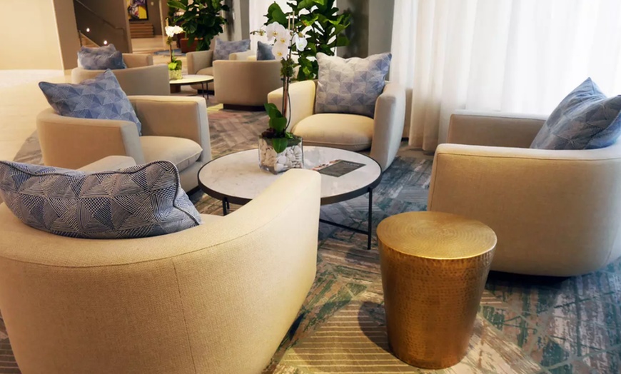 Image 9: 50/100-Min Massage or 50-Min Facial with Spa Access & Amenities