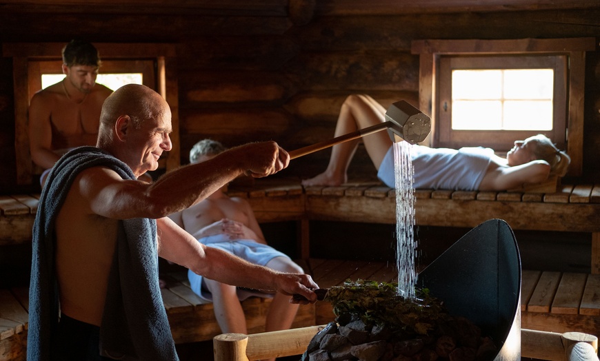 Image 3: 4 Wochen Premium-Fitness inkl. Wellness, Kurse & Einweisung
