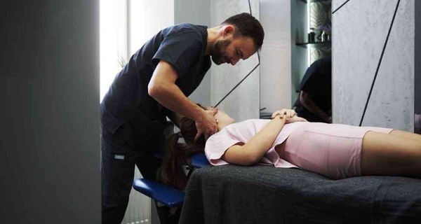 Terapia manualna z diagnostyką medyczną i konsultacją – 1 lub 3 sesje