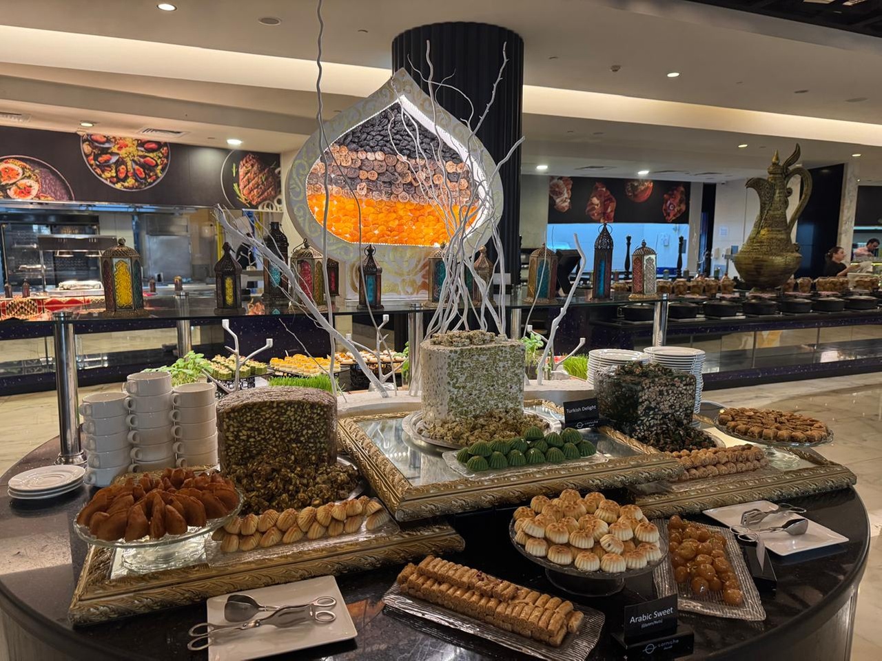 Premium Ramadan Iftar Buffet with Drinks Features Live Station & More