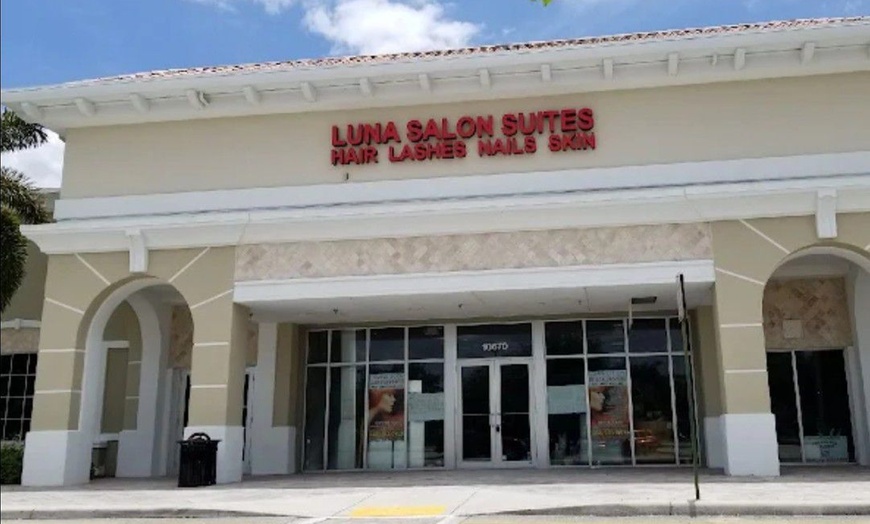 Image 2: Up to 55%Off Spa/Salon BeautyTreatments at In HIS ImageDaySpa
