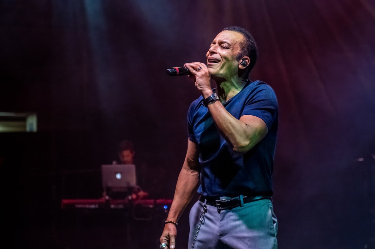 Jon Secada - Up to 40% Off