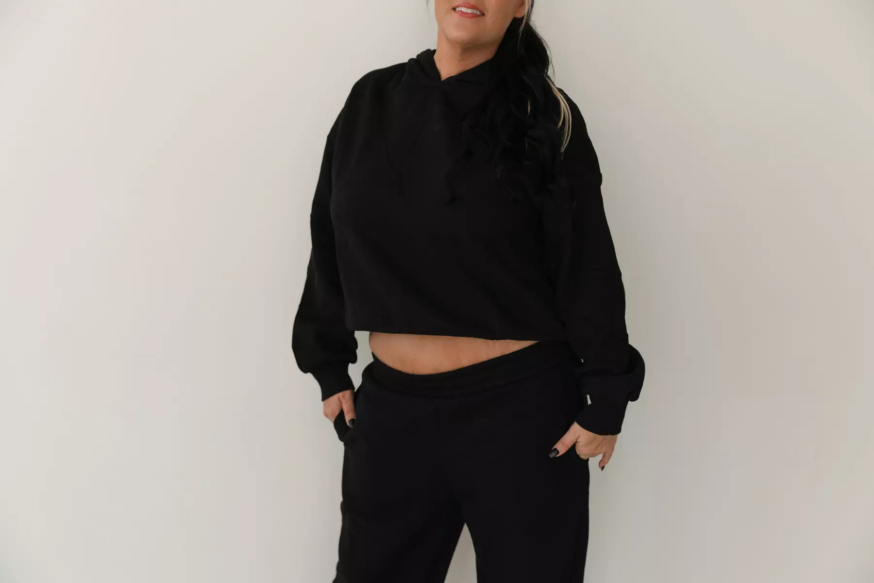 Custom Spray Tans: Achieve Your Perfect Glow w/ Signature Studio Glow