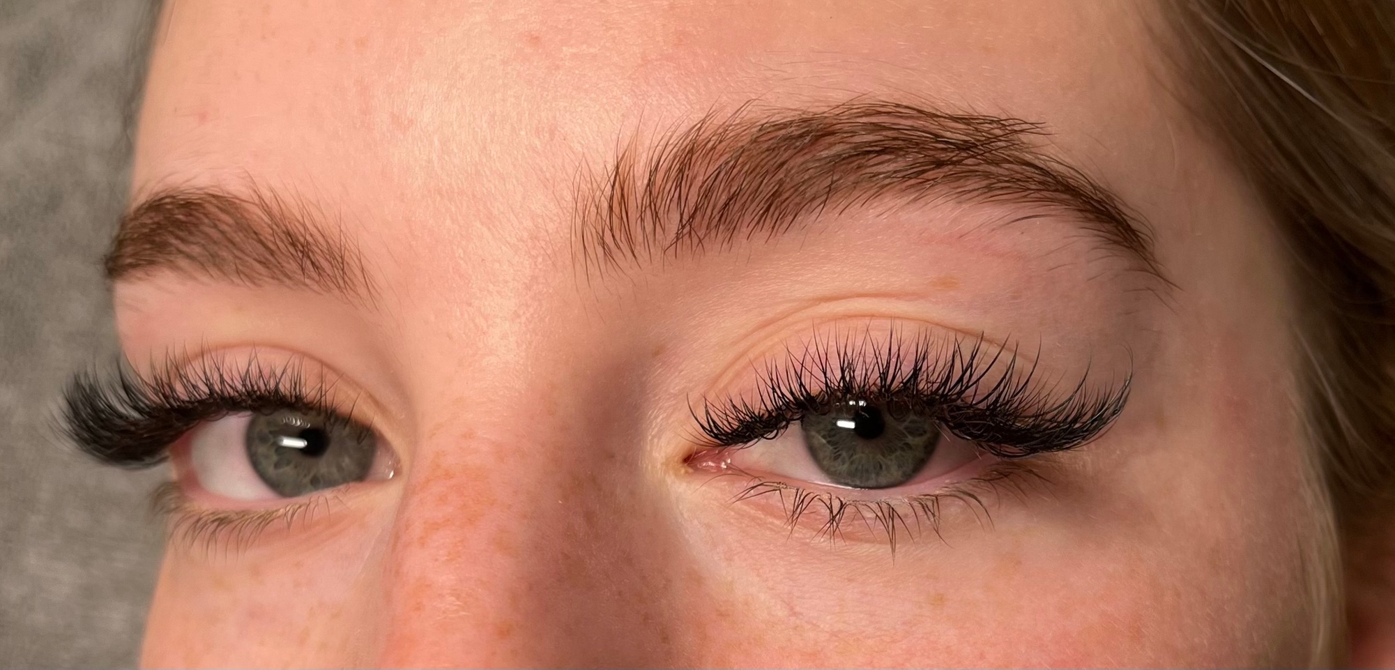 Choose Your Perfect Eyelash Extension Style for a Glamorous Look