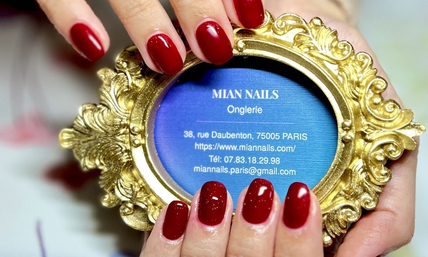 Image 4: Beauté des mains ou des pieds avec pose de vernis semi-permanent