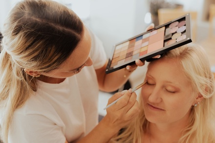 Tages-Make-Up Workshop für eine Personinkl. Getränken - Beauty.by.Susi