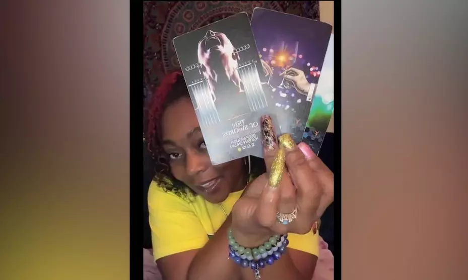 Tarot Card Reading: General, Love or Career at Teara’s Tarot