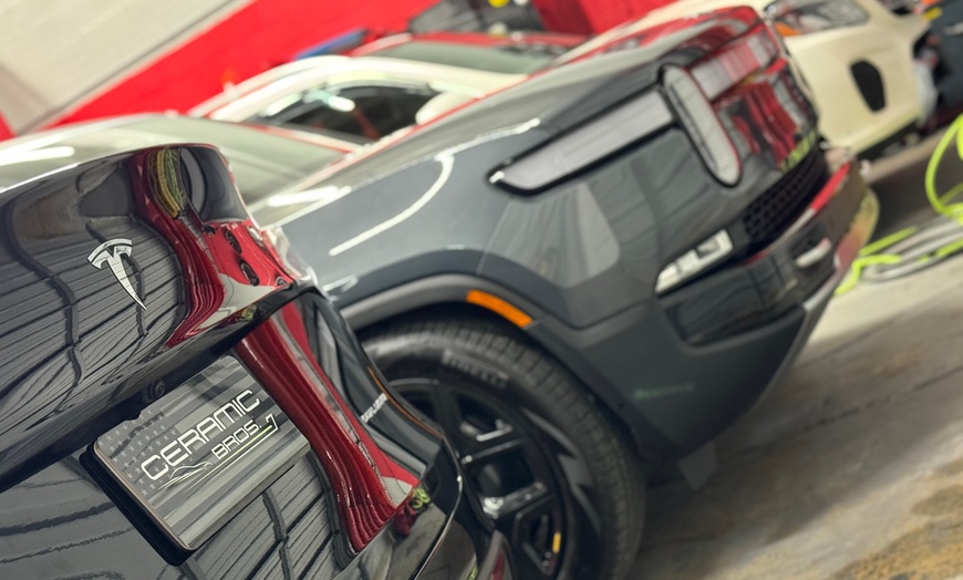 Image 4: Get Your Car Shiny With Aftercare Wash!