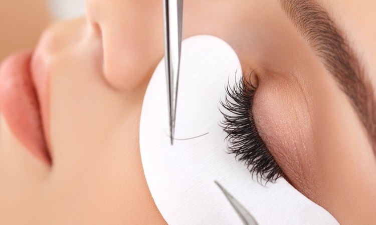 Up to 40% Off on Eyelash Extensions at Ilash studio