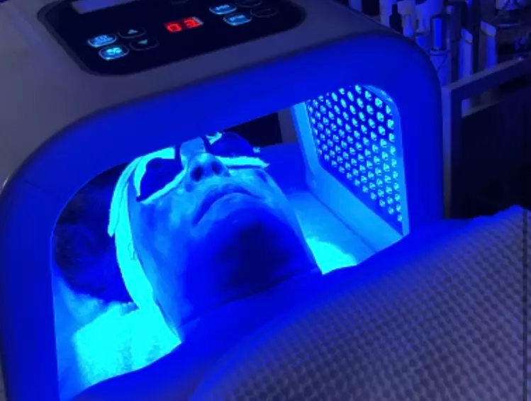 GlowKat Aesthetics presents Deluxe LED Facial for 60min to refresh up to 38% - Primary Image