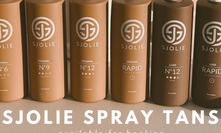 Image 6: Glow Naturally: Flawless Airbrush Spray-Tans for Radiant Skin!