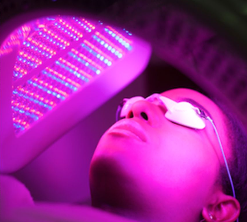Up to 50% Off on Infrared Therapy at UK Aesthetics Lounge