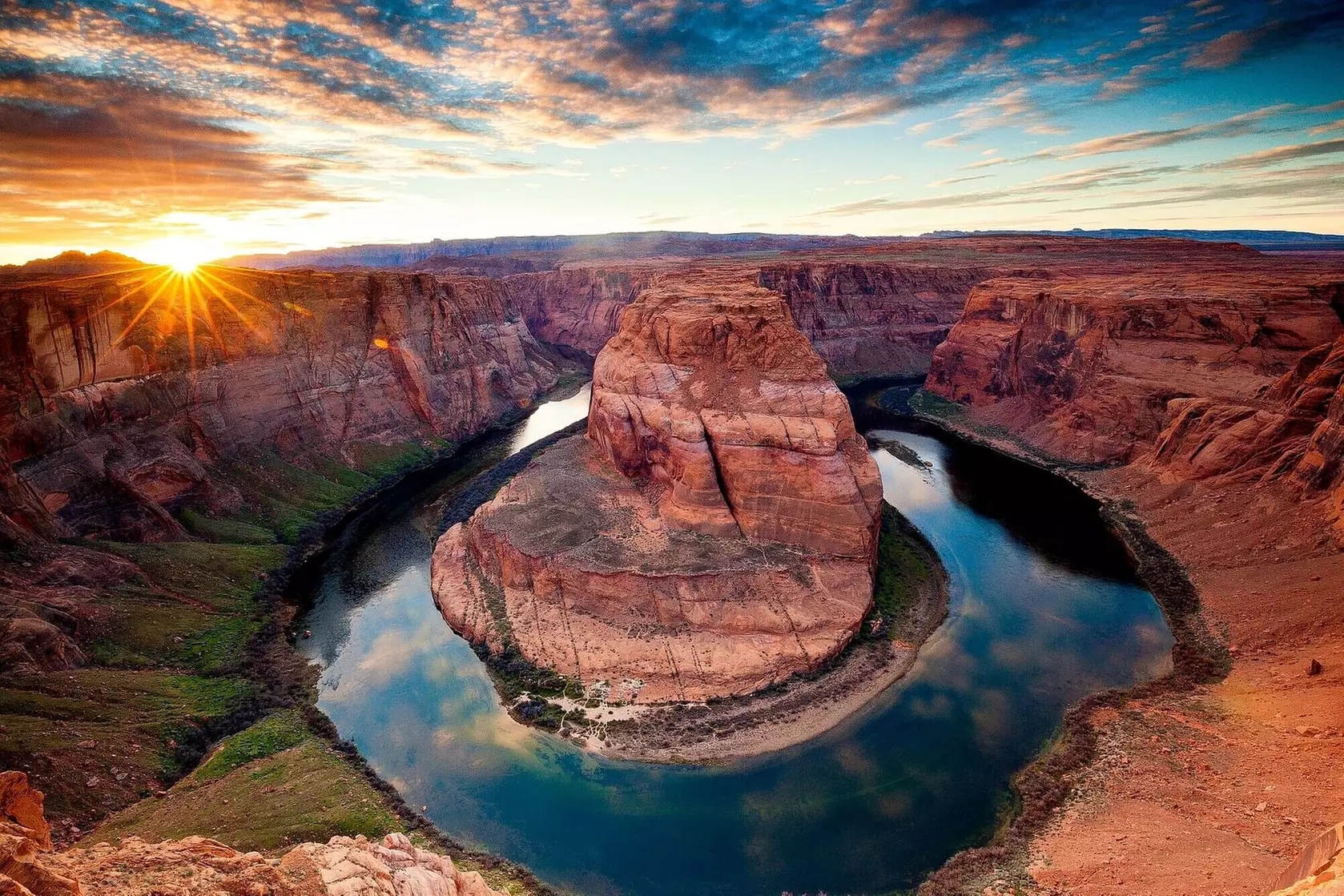 Up to 10% Off on Bus Tour at Vip Tour Corporation - Second Medium