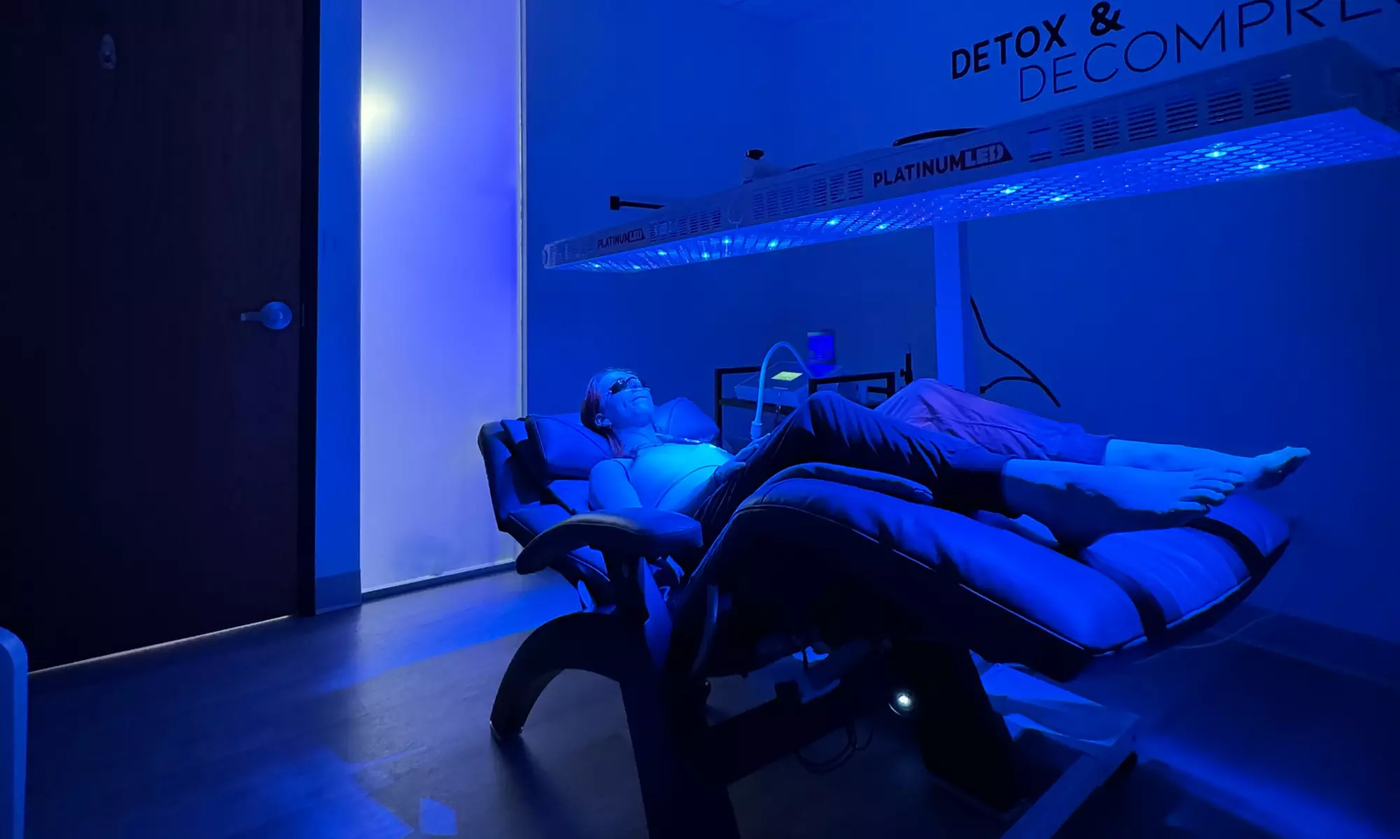 Up to 27% Off on Infrared Therapy at Denver Muscle Therapy - Second Medium