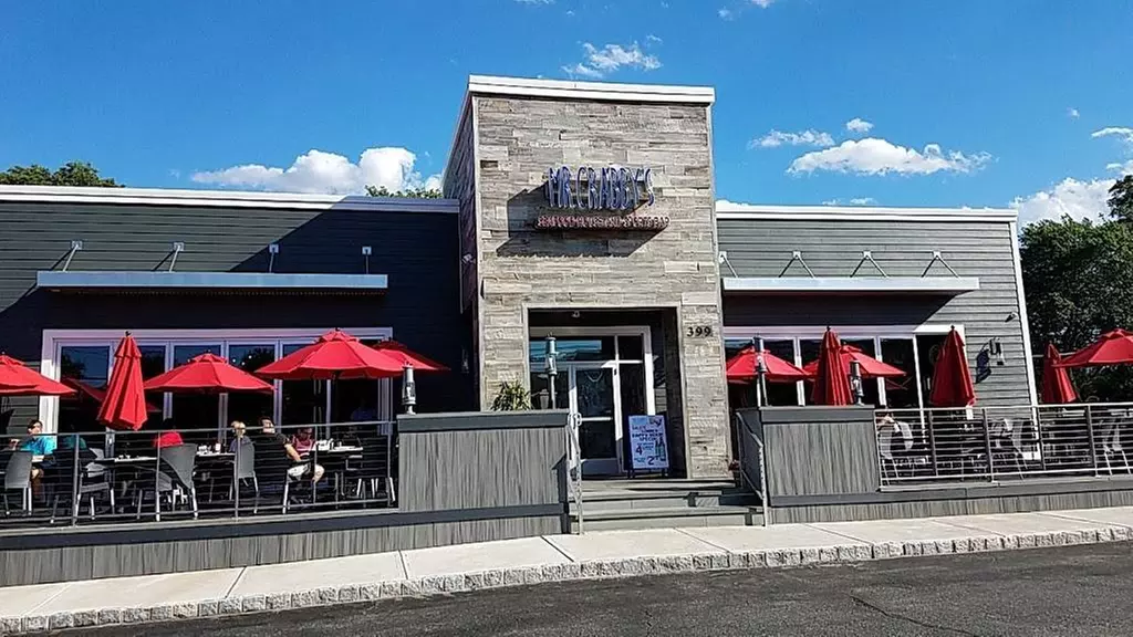 Up to 35% Off on Pub Fare at Mr Crabby’s Seafood House and Sports Bar - Primary Image