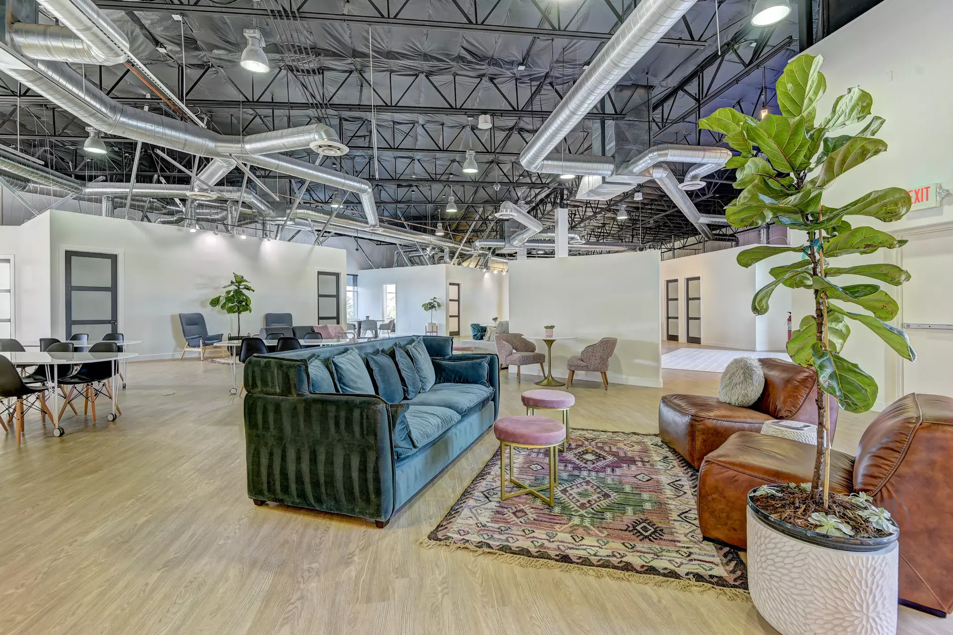 Up to 50% Off on Shared Working Space Rental at Bottega Exchange - Primary Image