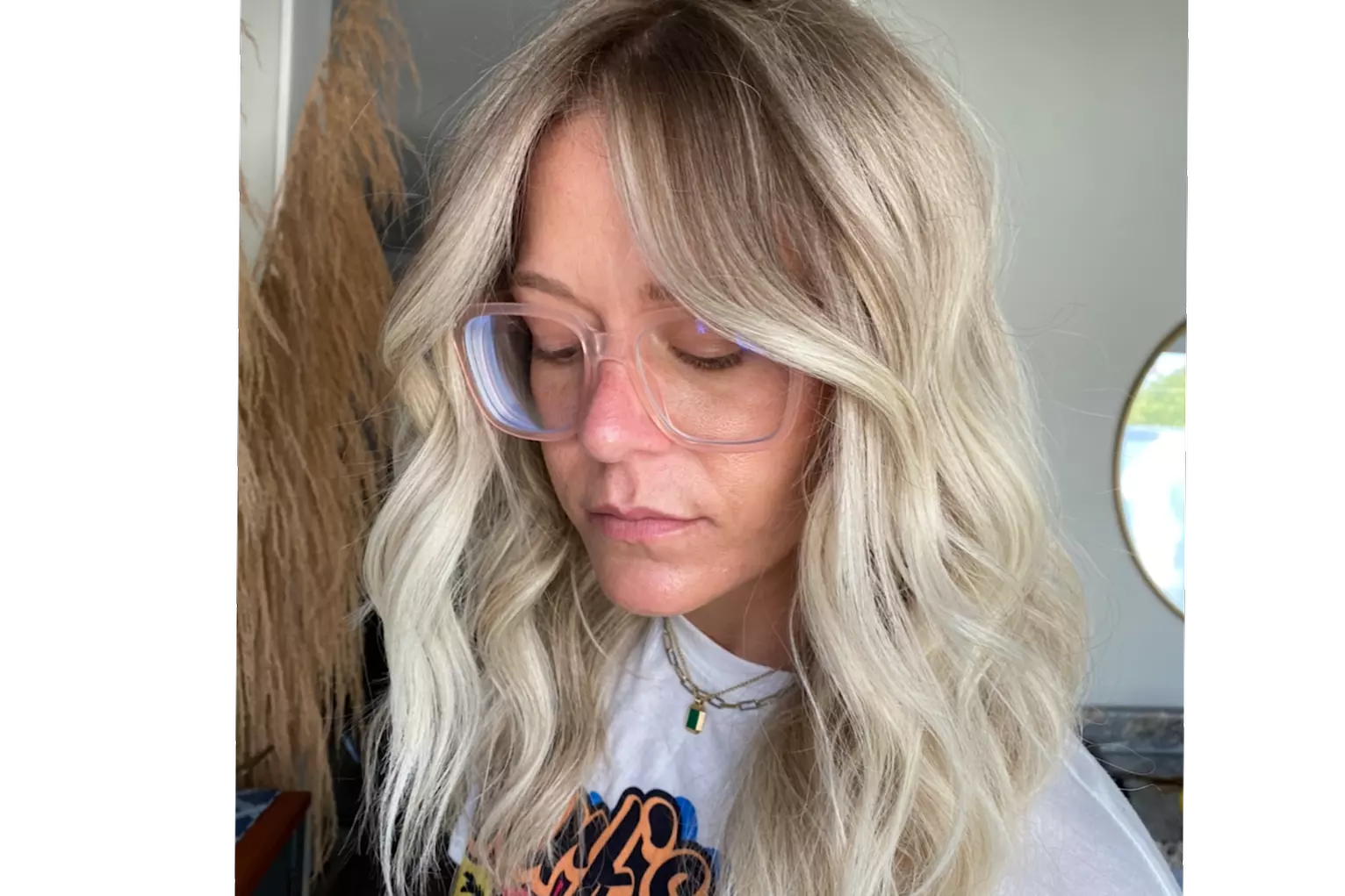 All over color, blowdry & curls, deep conditioning treat