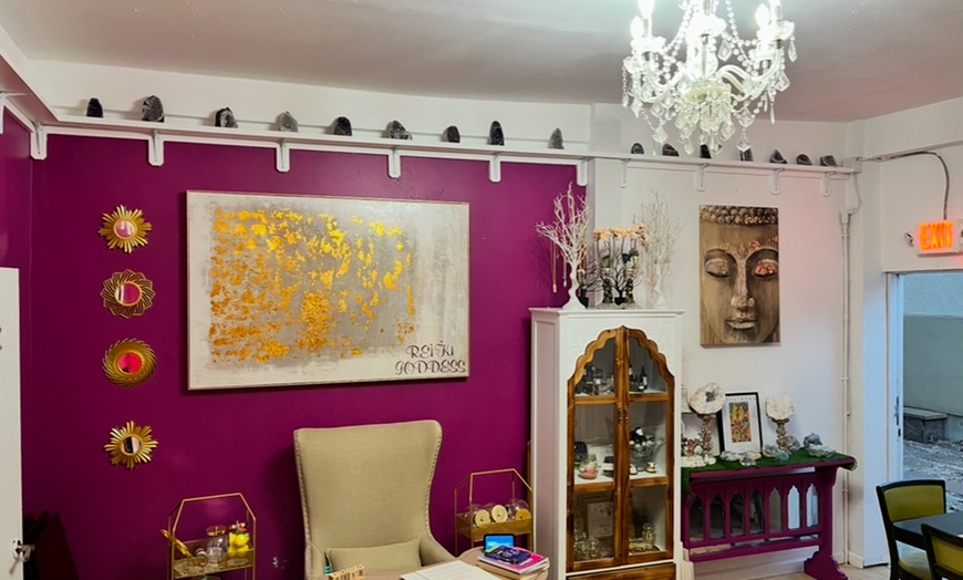 Image 4: Up to 46% Off on Reiki at The Brain Hack Cafe