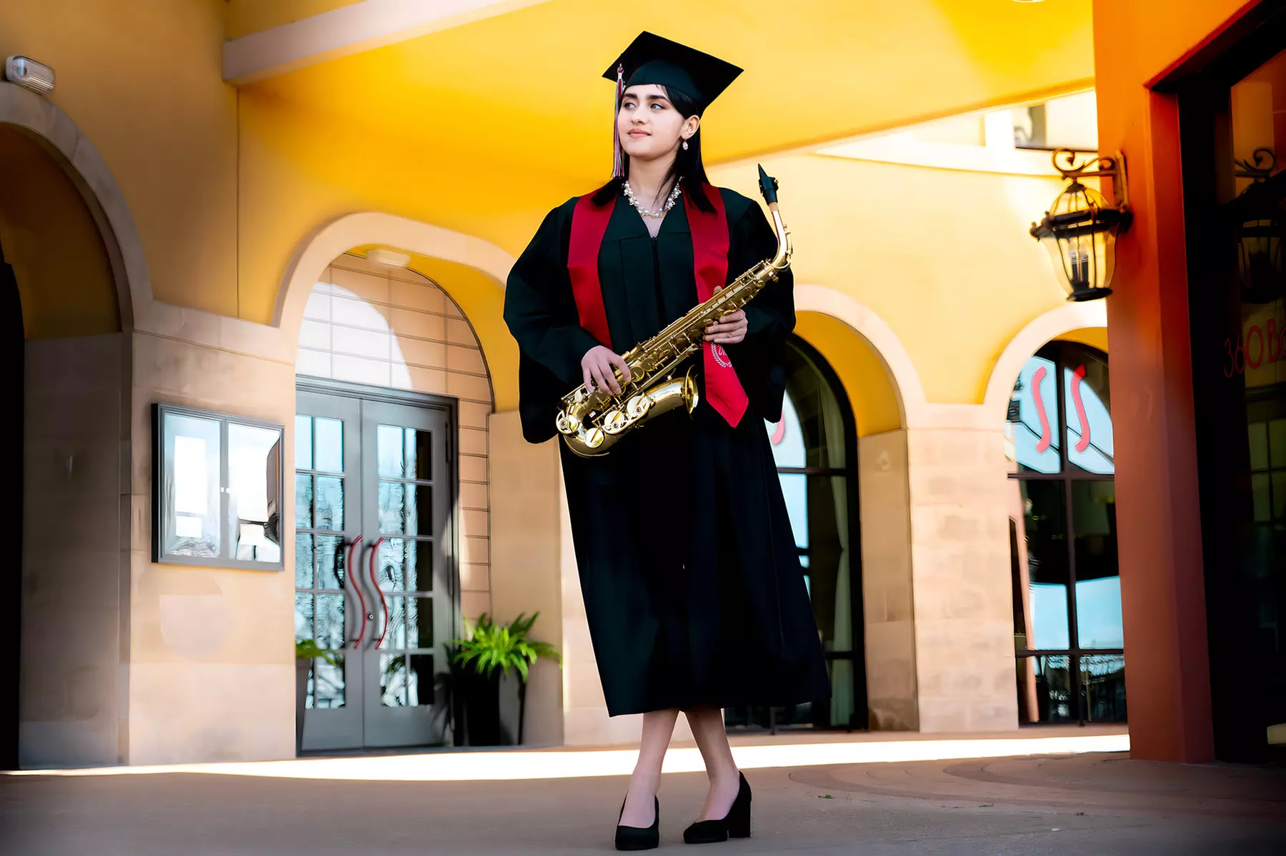 Outdoor Photoshoot with Digital Images at Harbor Rockwall