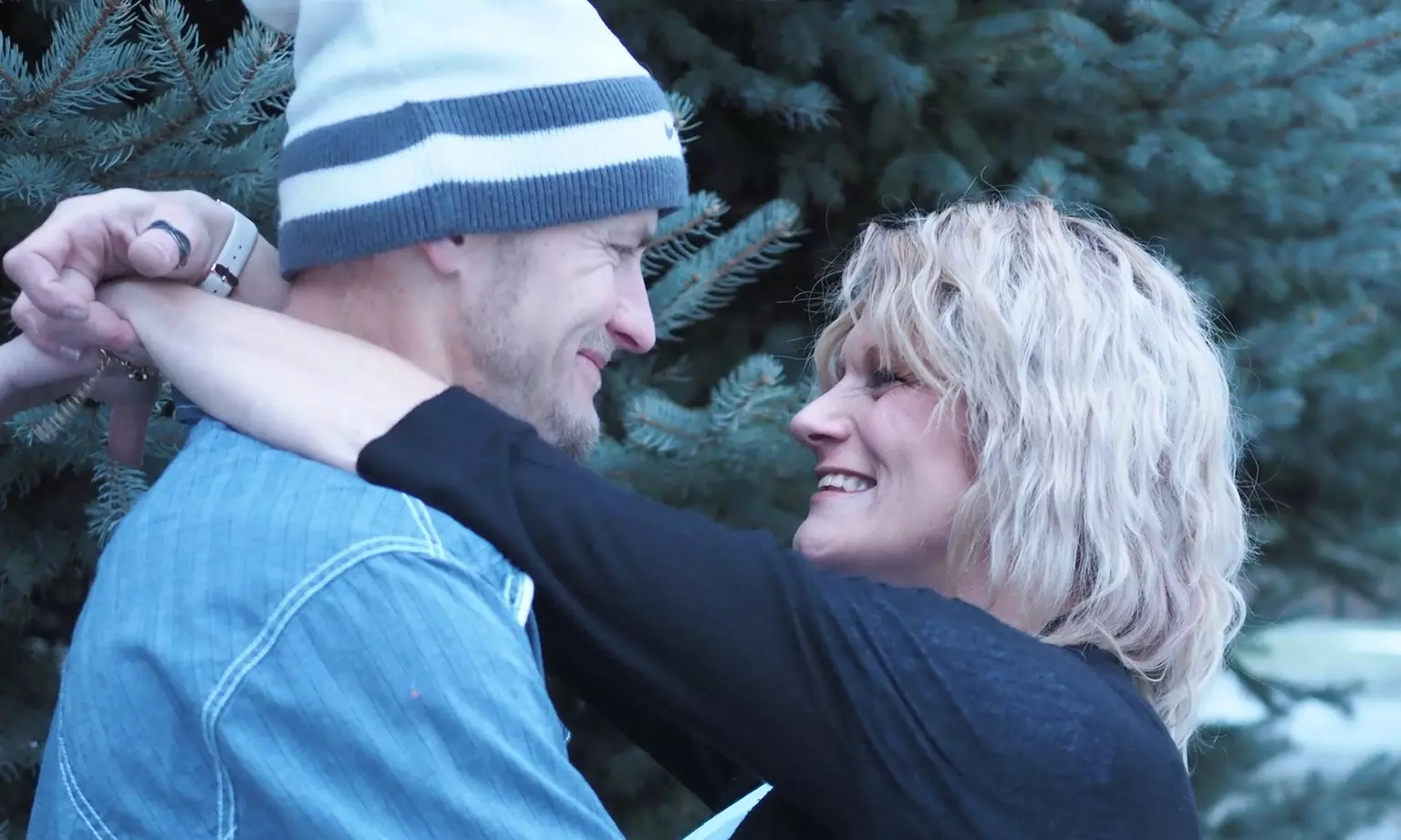 Up to 50% Off on Engagement Photography at Right There Photography - Second Medium