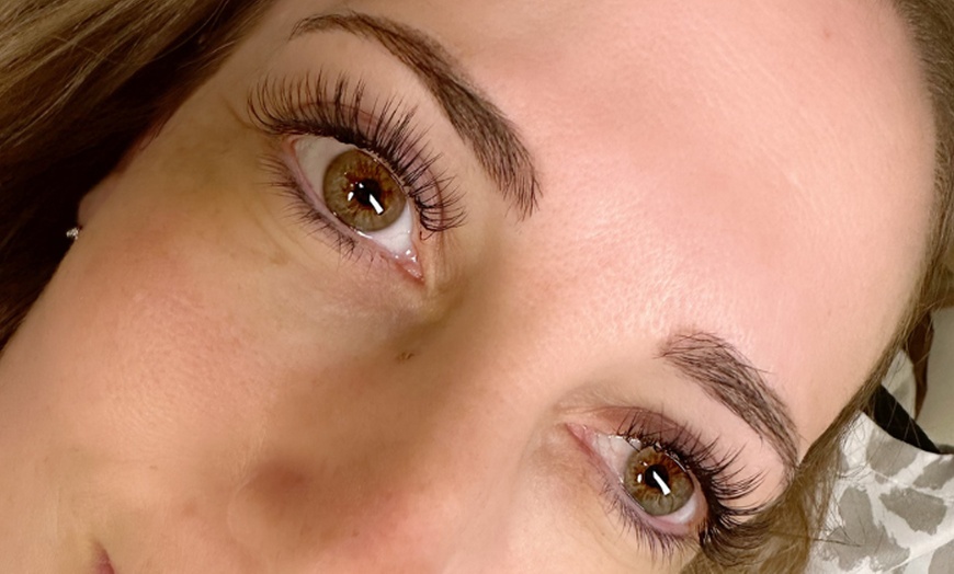 Image 4: Up to 60% Off on  at eyelash by emi