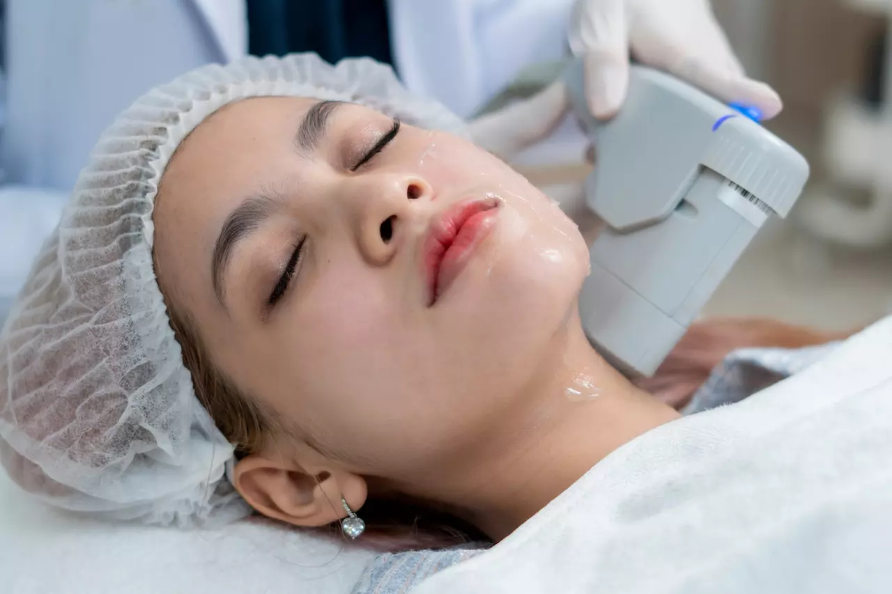 Up to 39% Off on HIFU / Ultrasonic Facial at A Beauty By Design